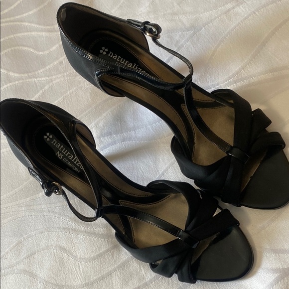 Naturalizer Shoes - Naturalizer Women's Black Size 9M Sandals